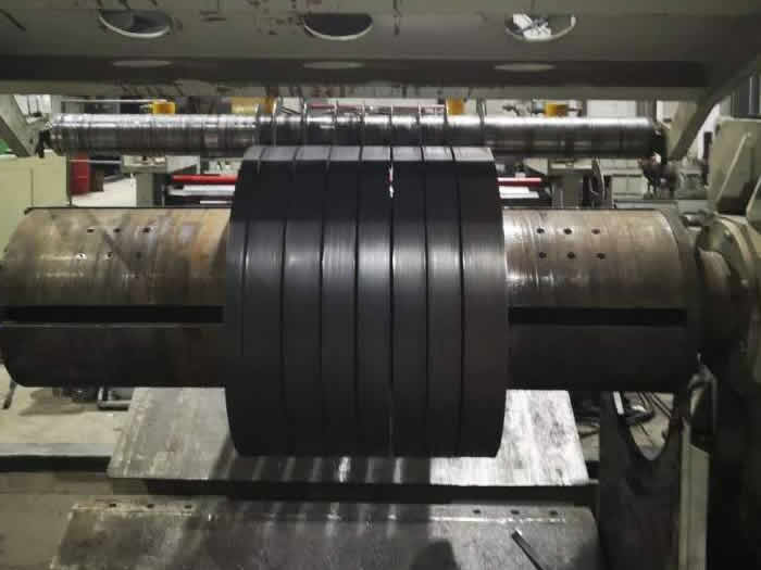 Slitting line